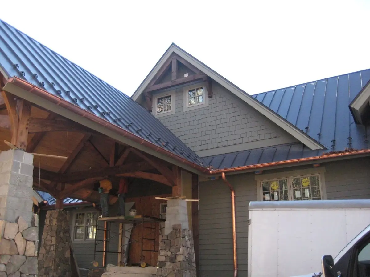 Craftsman Roofing team delivering quality roofing work in Asylum Hill